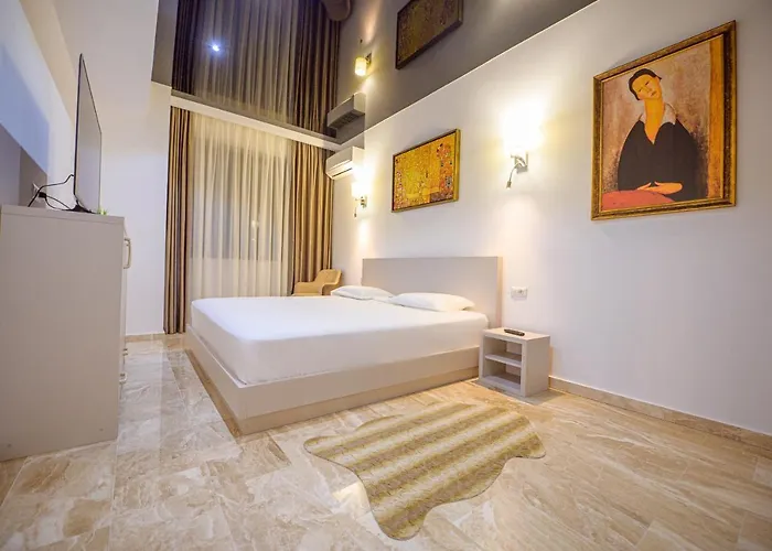 Marble Luxury Apartments - Lakeside